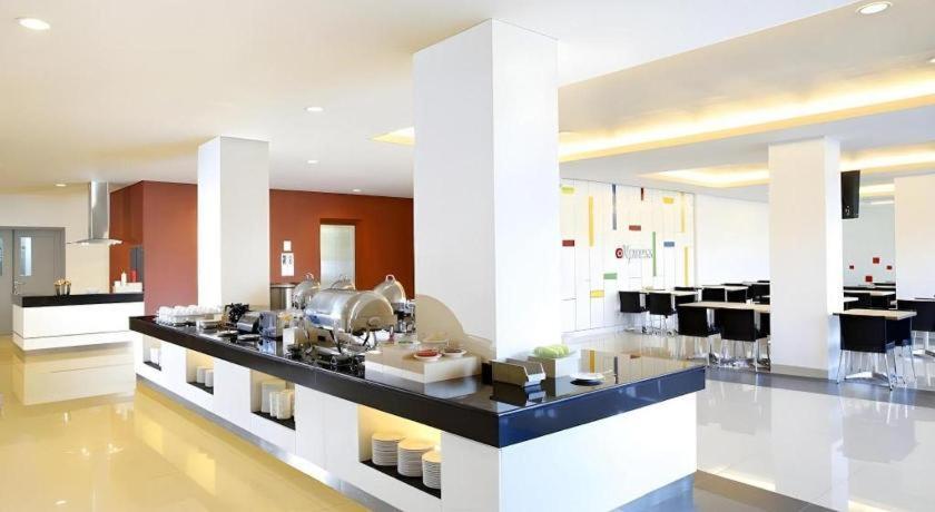 Amaris Hotel Pakuan Bogor Luaran gambar